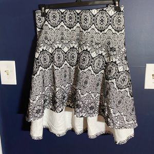 White and black lace high low skirt